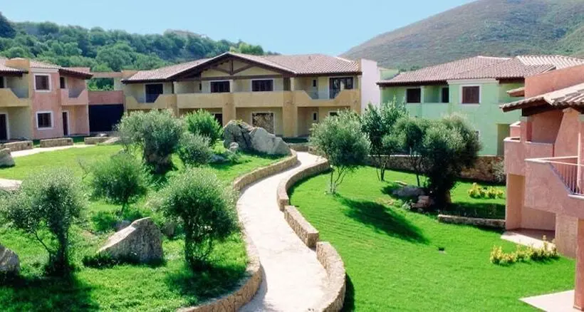 هتل Residence Le Corti Di Marinella