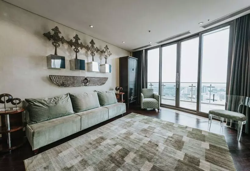 ホテル The Michelangelo Towers