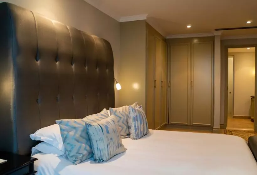 ホテル The Michelangelo Towers