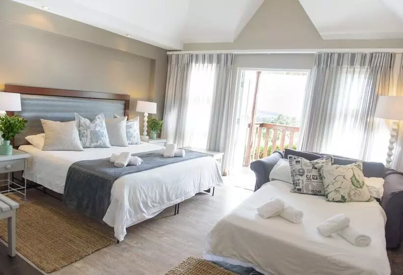 Whalesong Hotel & Spa