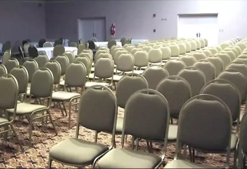 Howard Johnson Rio Cuarto Hotel Y Casino