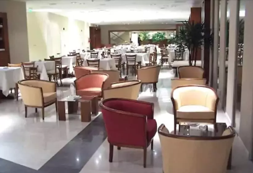 Howard Johnson Rio Cuarto Hotel Y Casino