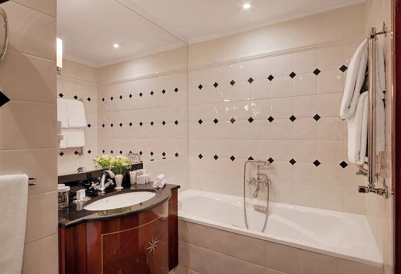 Kempinski Hotel Moika 22