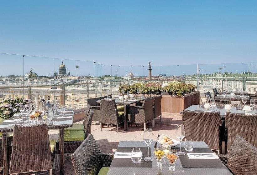 Kempinski Hotel Moika 22