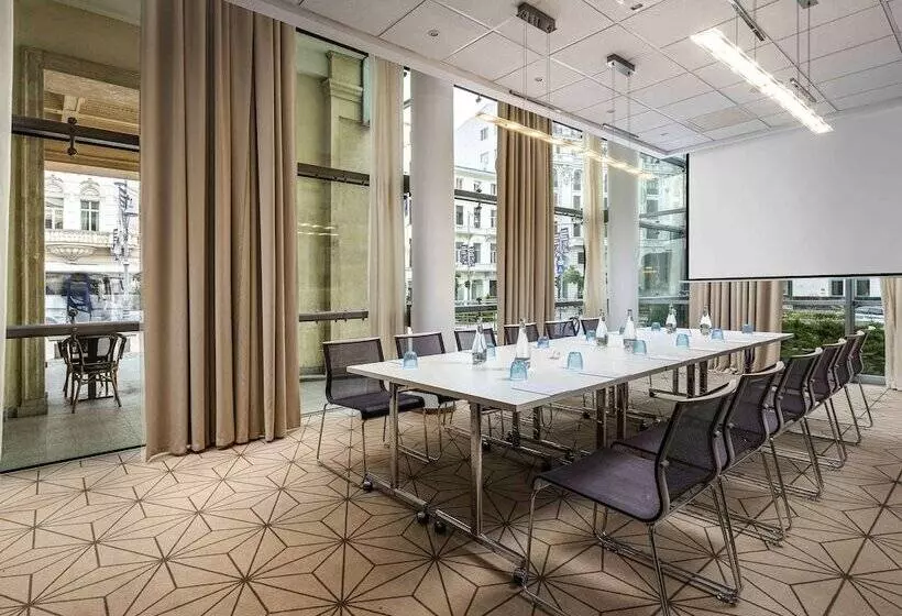 Novotel Bucharest City Centre