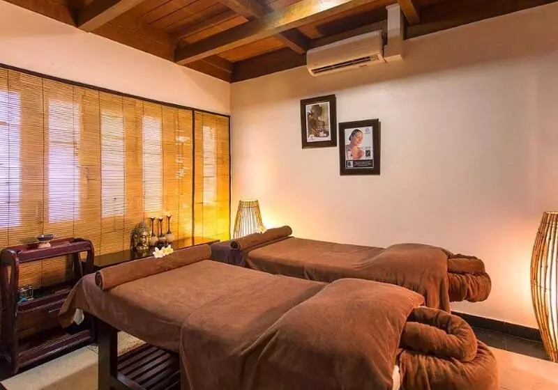 Warwick Le Lagon Resort & Spa, Vanuatu