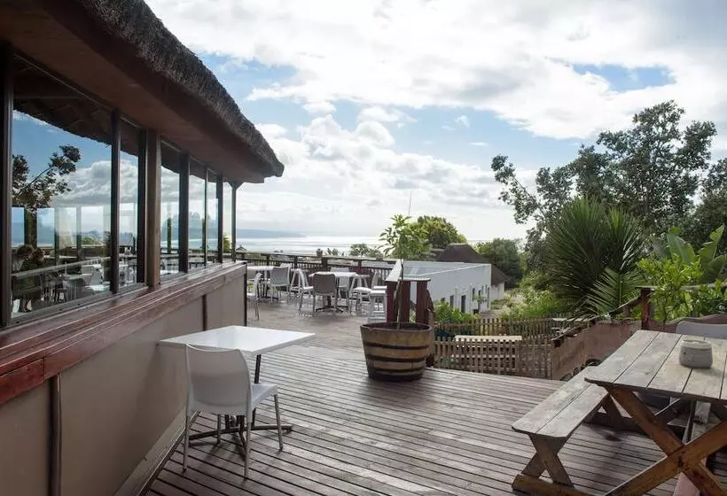 Whalesong Hotel & Spa