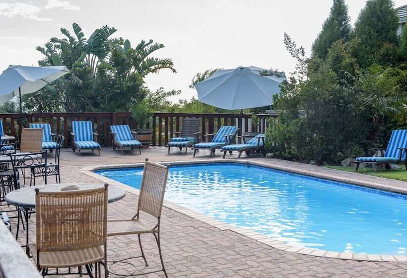 Whalesong Hotel & Spa