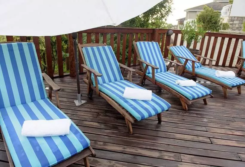 Whalesong Hotel & Spa