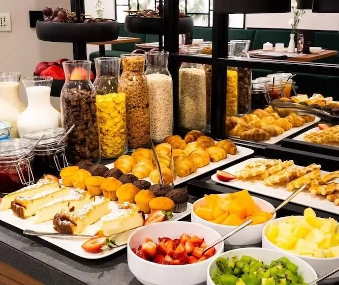 酒店 Ascot Premium