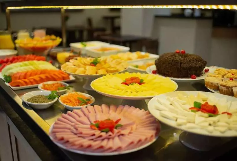 هتل Centro Europeu