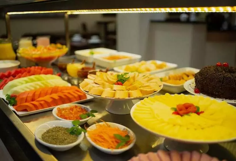 هتل Centro Europeu