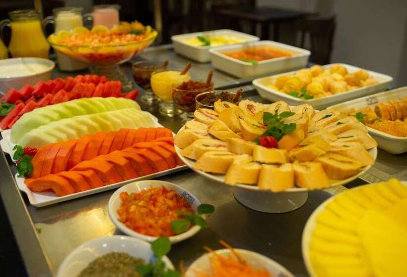 ホテル Centro Europeu