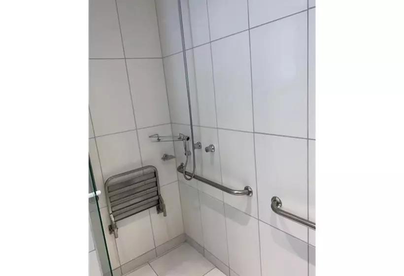 هتل Centro Europeu