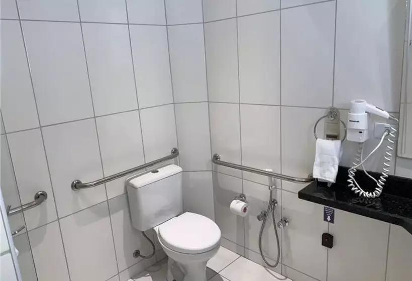 هتل Centro Europeu