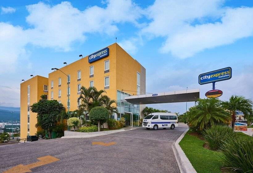 בית מלון כפרי City Express By Marriott Tuxtla Gutiérrez