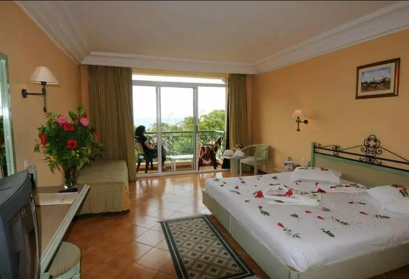 هتل Dar Ismail Tabarka