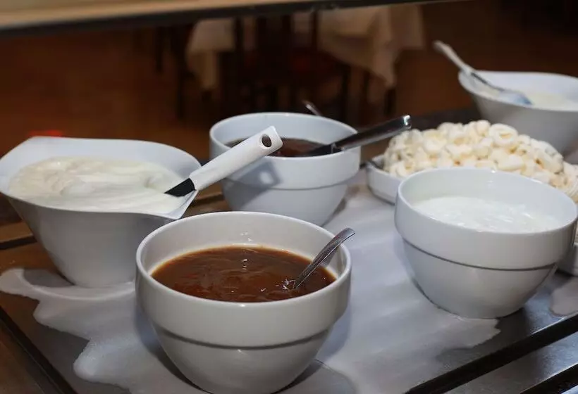 هتل Dar Ismail Tabarka