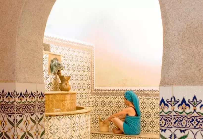 هتل Dar Ismail Tabarka