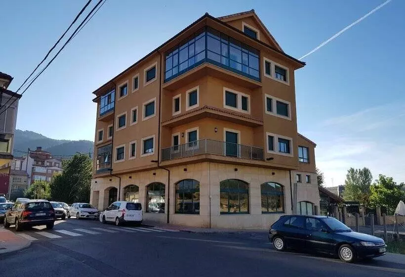 ホテル Spa Puerta Vadinia