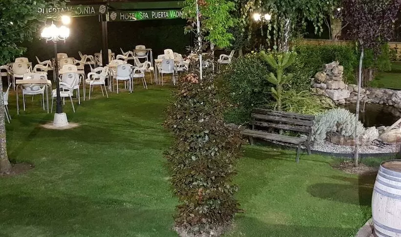 ホテル Spa Puerta Vadinia