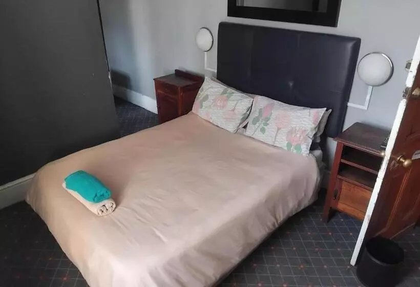 בית מלון כפרי Kimberly Backpacker