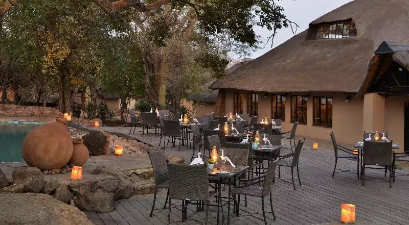 Отель Mabula Game Lodge