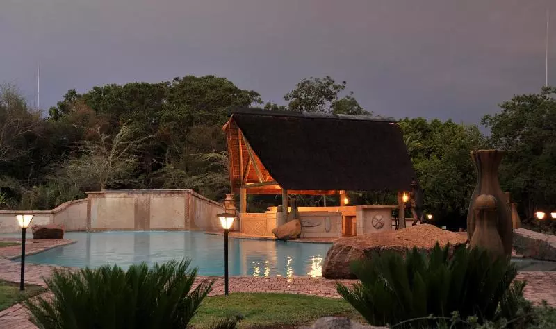 Отель Mabula Game Lodge