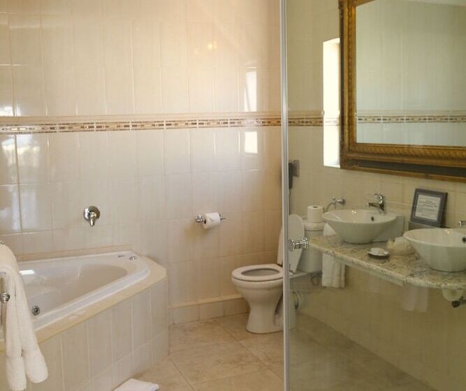 فندق Misty Waves Boutique