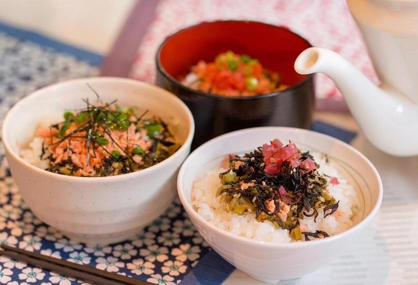 בית מלון כפרי Monterey Hanzomon