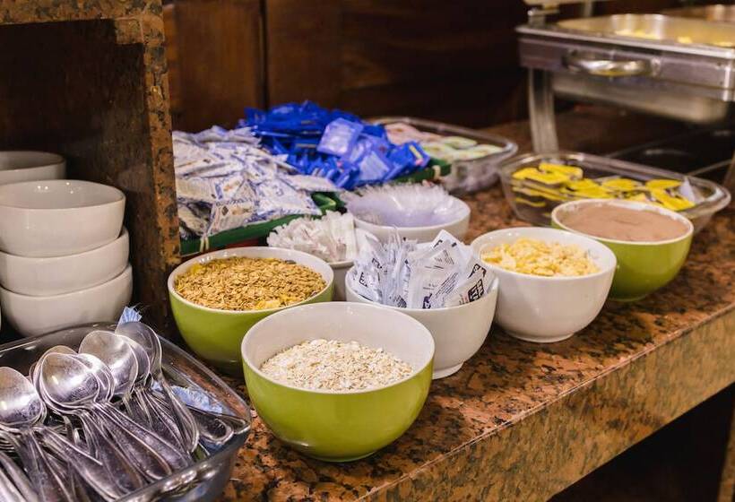 Отель Nacional Inn Belo Horizonte