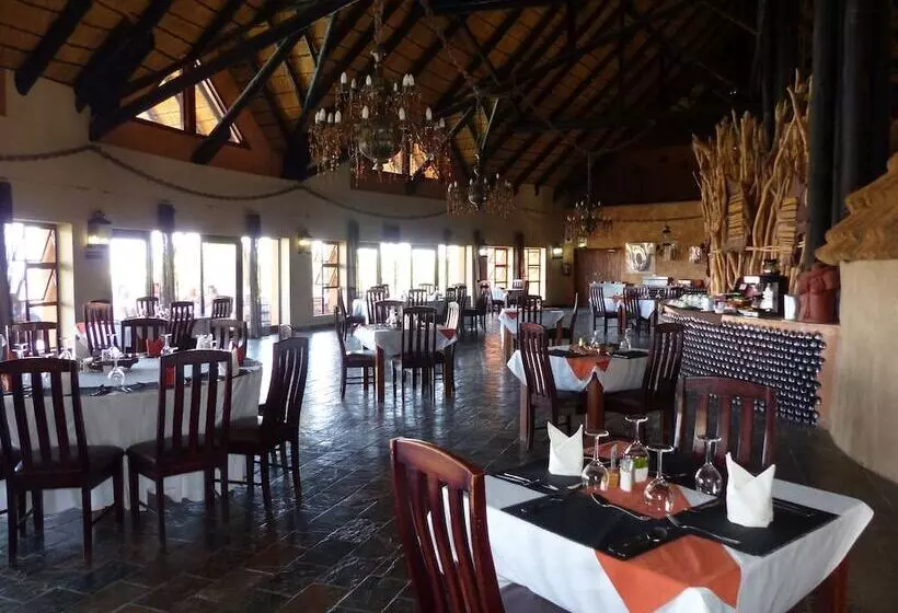 Hotel Opuwo Country Lodge