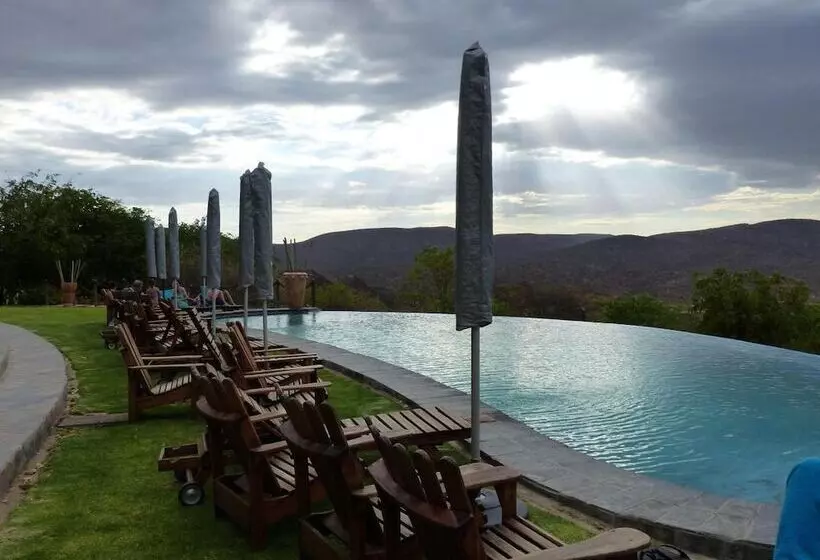 Hotel Opuwo Country Lodge