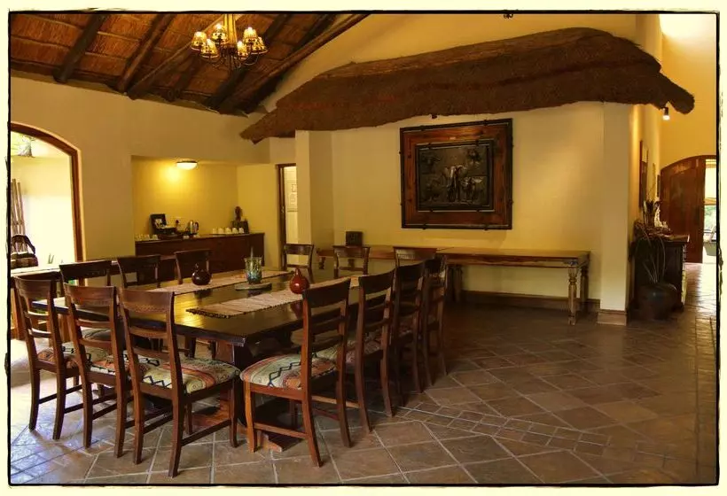 酒店 Premier Resort Mpongo Private Game Reserve