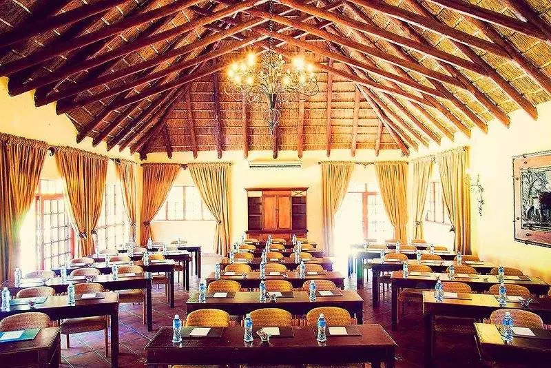 酒店 Premier Resort Mpongo Private Game Reserve