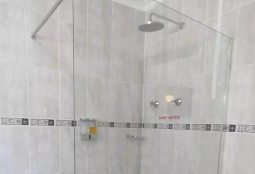 Отель Somerset Guest Lodge   Western Cape