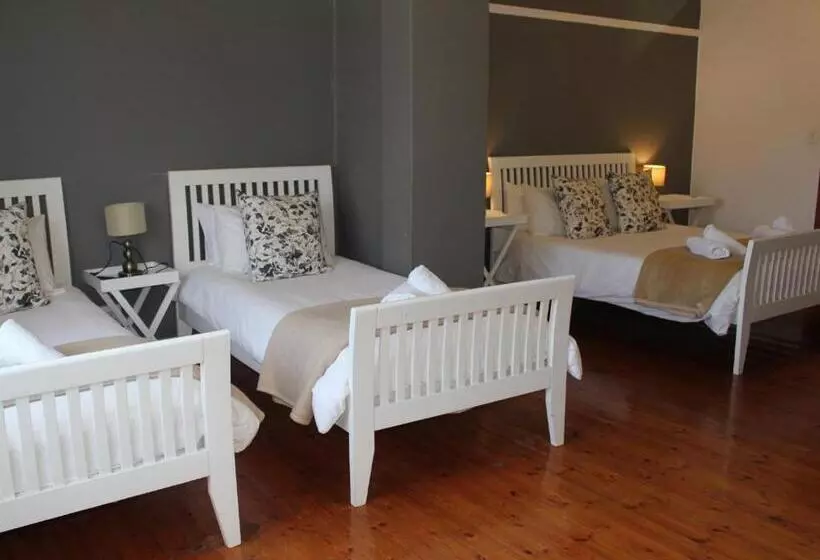 Отель Somerset Guest Lodge   Western Cape