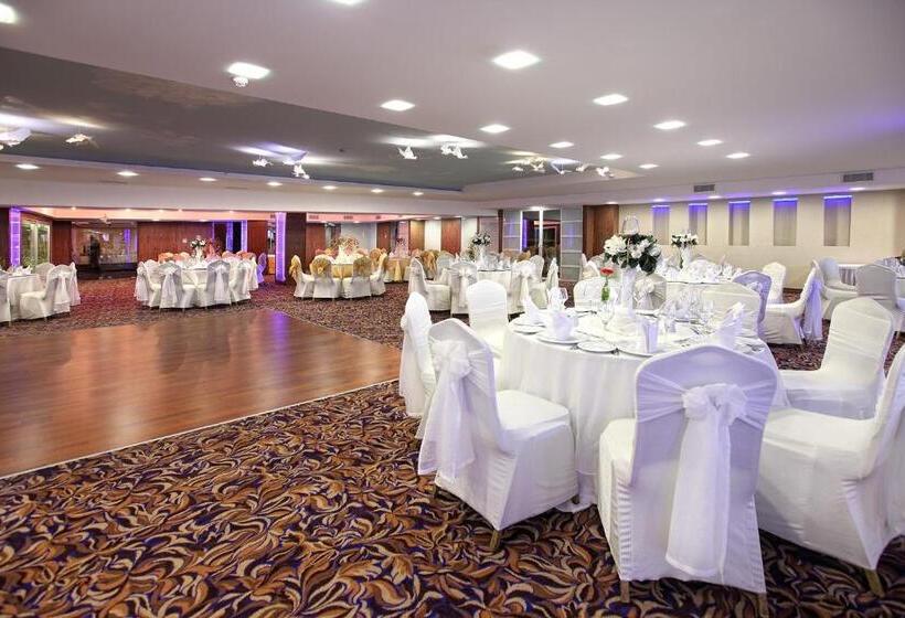 هتل Surmeli Adana