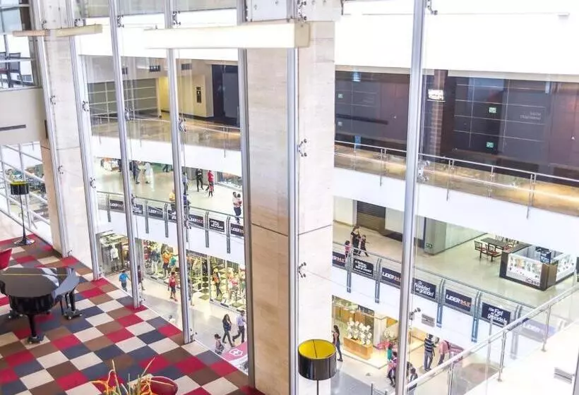 호텔 Trinitarias Suites