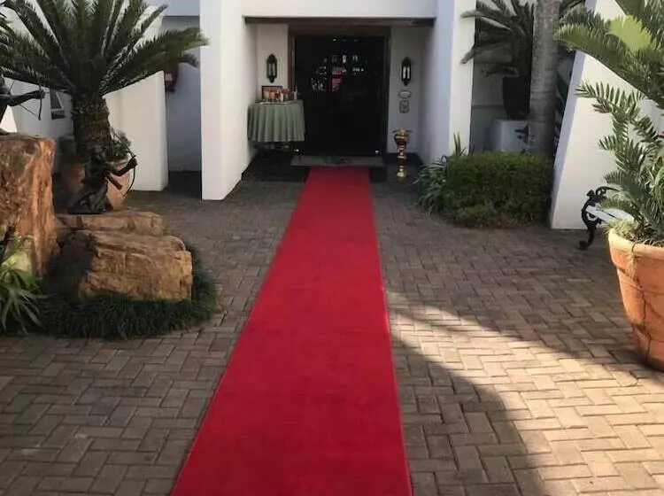 בית מלון כפרי Whistletree Manor Boutique