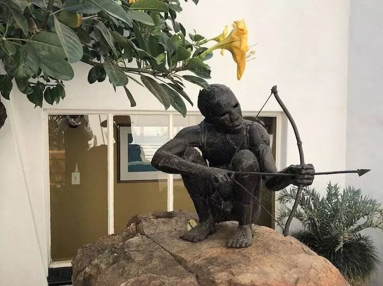 בית מלון כפרי Whistletree Manor Boutique