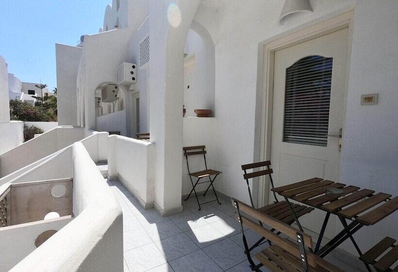 Anny Studios & Rooms Perissa Beach