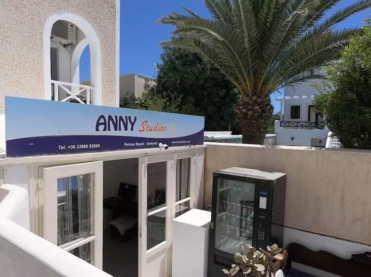 Anny Studios & Rooms Perissa Beach