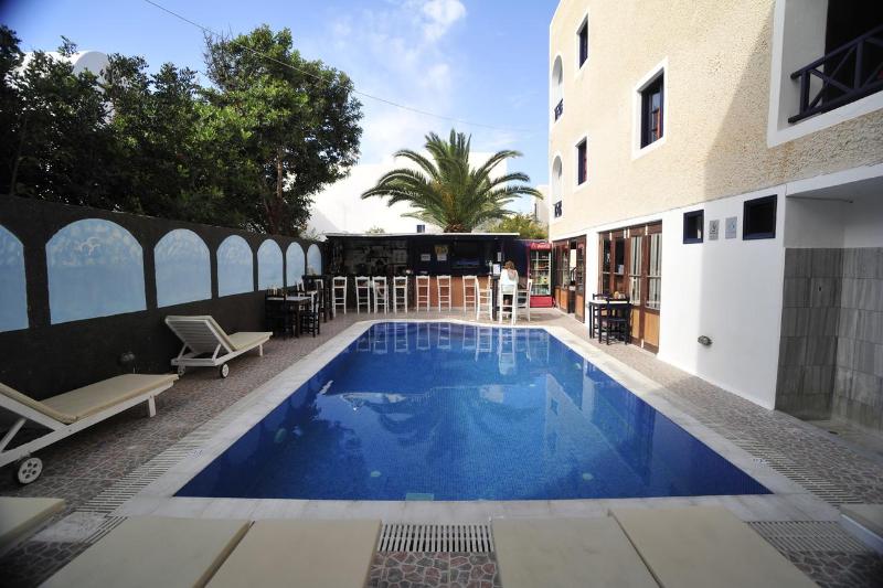 Anny Studios & Rooms Perissa Beach