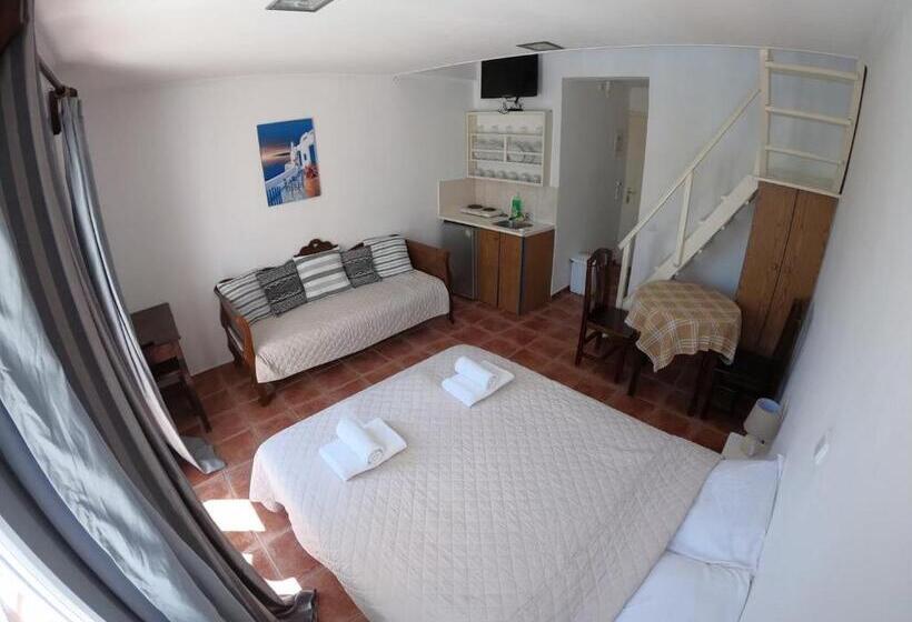 Anny Studios & Rooms Perissa Beach