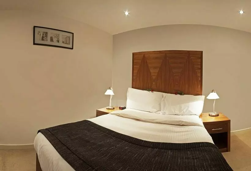 Blue Rainbow Aparthotel Manchester
