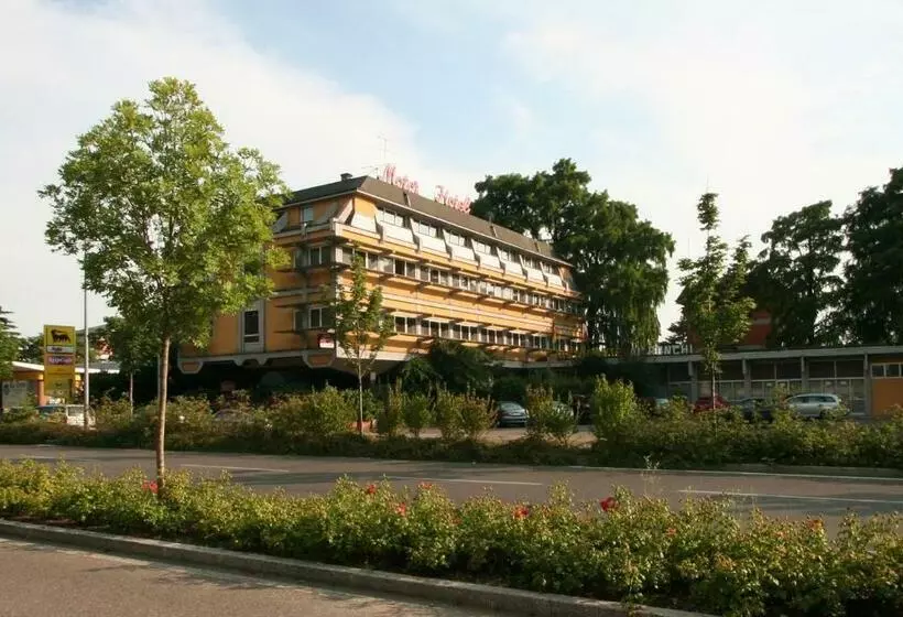 Ai Ronchi Motor Hotel Brescia