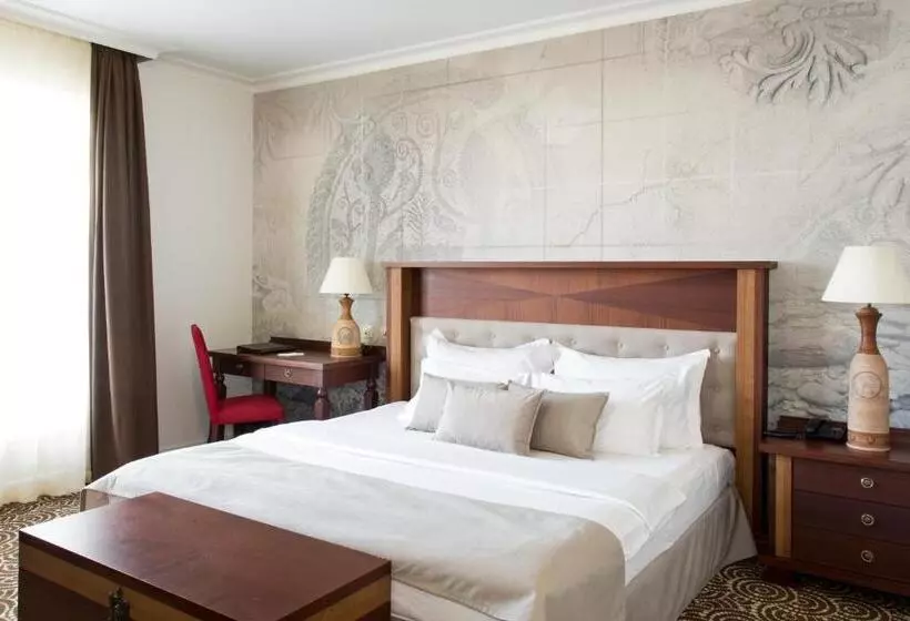 Hotelli Arena Di Serdica