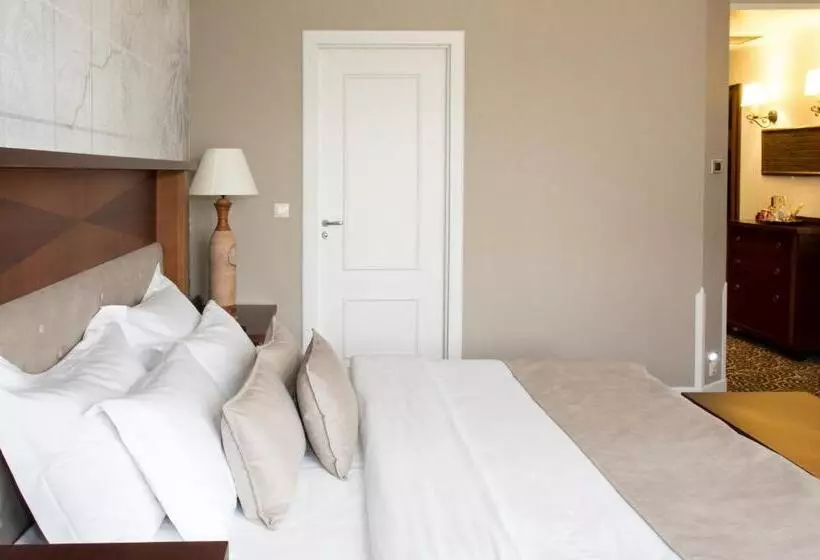 Hotelli Arena Di Serdica