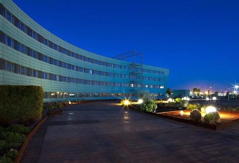 בית מלון כפרי Bah Barcelona Airport